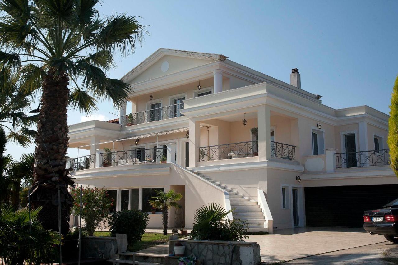 Villa Elena Peraía Kültér fotó
