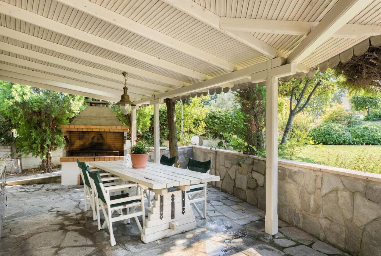 Villa Elena Peraía Kültér fotó