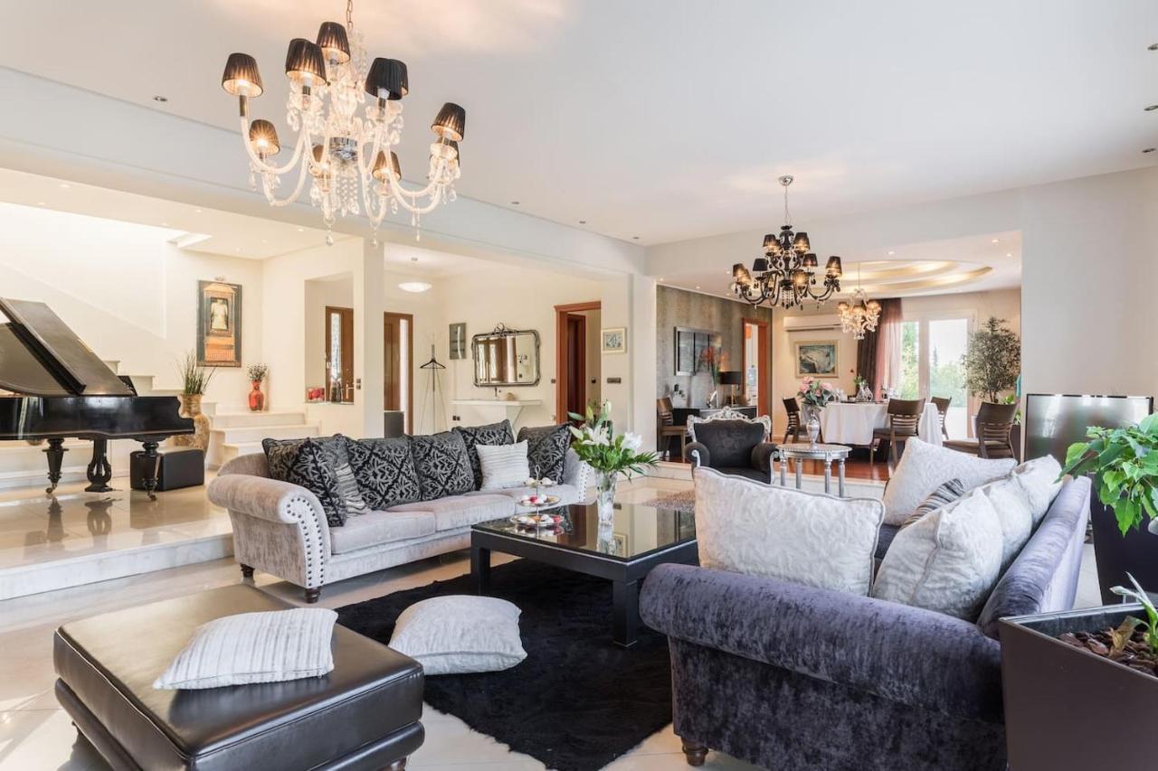 Villa Elena Peraía Kültér fotó