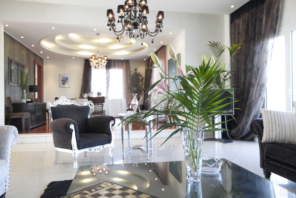 Villa Elena Peraía Kültér fotó
